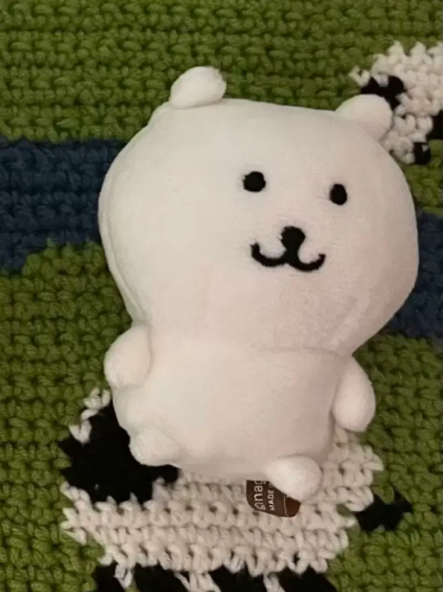 앉아있는 농담곰 기본